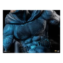DC Comics Zack Snyder's Justice League - Deluxe Art Scale 1/10 - Figurine Batman On Batsignal PRÉCOMMANDE -Figurines Soldes dc comics zack snyder s justice league deluxe art scale 110 figurine batman on batsignal 10
