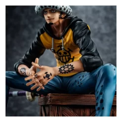 MegaHouse One Piece - Portrait Of Pirates Playback Memories - Figurine Trafalgar Law PRÉCOMMANDE -Figurines Soldes one piece portrait of pirates playback memories trafalgar law 17