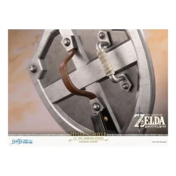 First 4 Figures The Legend Of Zelda Breath Of The Wild - Hylian Shield Standard Edition -Figurines Soldes the legend of zelda breath of the wild hylian shield standard edition 7