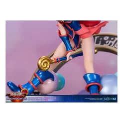 First 4 Figures Yu-Gi-Oh! - Figurine Dark Magician Girl Standard Vibrant Edition PRÉCOMMANDE 37 First 4 Figures Yu-Gi-Oh! - Figurine Dark Magician Girl Standard Vibrant Edition PRÉCOMMANDE -Figurines Soldes yu gi oh figurine dark magician girl standard vibrant edition 17